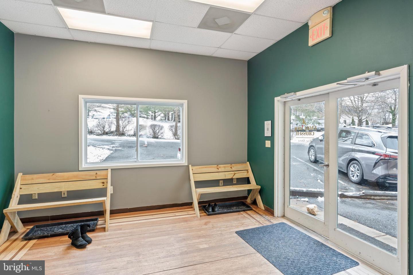 105 E Cornwell Ln Property Photo 17