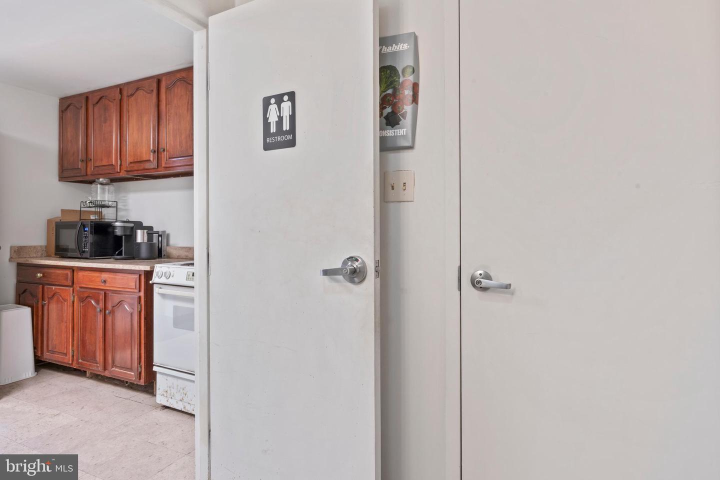 105 E Cornwell Ln Property Photo 47