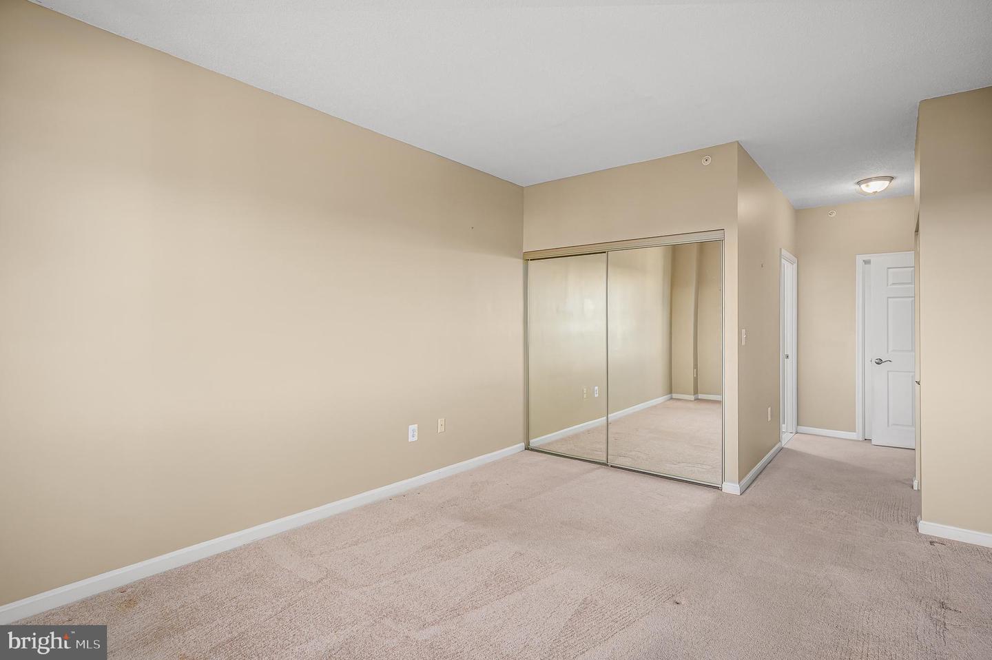 19365 Cypress Ridge Ter #1115 Property Photo 16