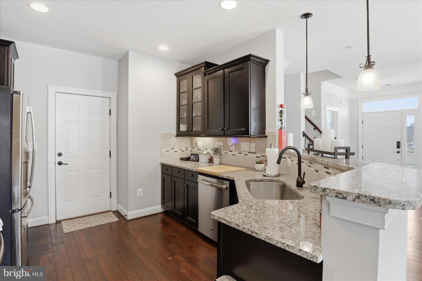21179 Ashburn Heights Dr Property Photo 14