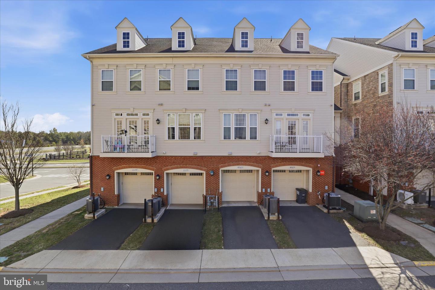 21179 Ashburn Heights Dr Property Photo 37