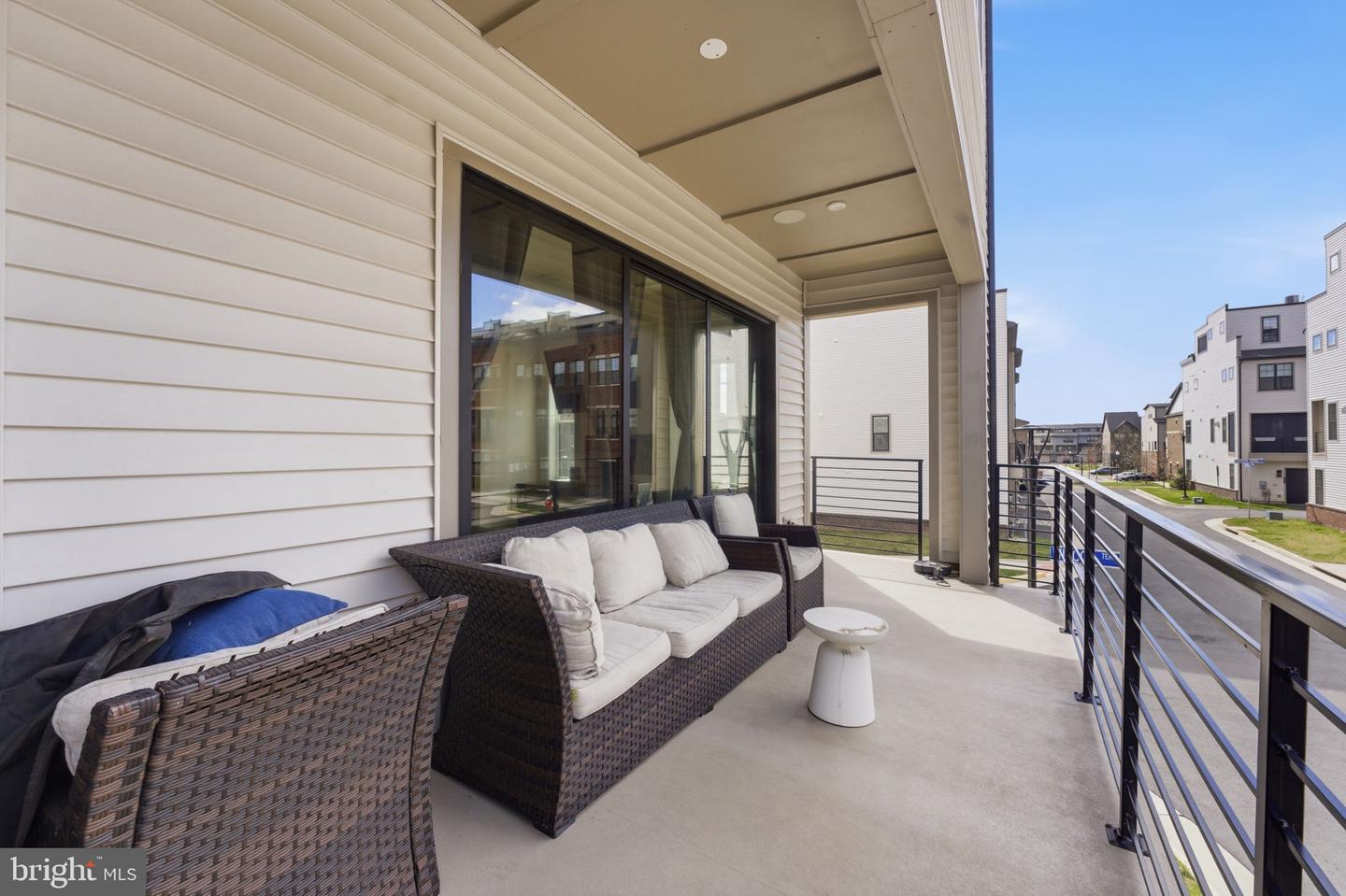 22160 Penelope Heights Ter Property Photo 18