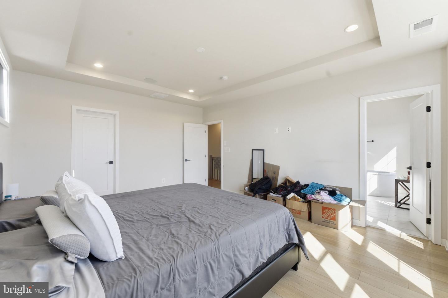 22160 Penelope Heights Ter Property Photo 24