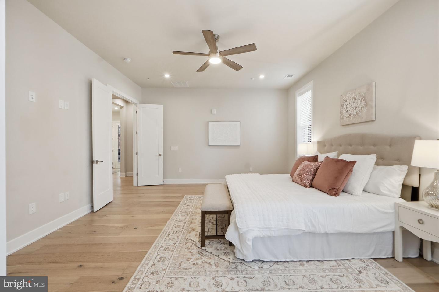 22171 Springside Ter #300 Property Photo 26