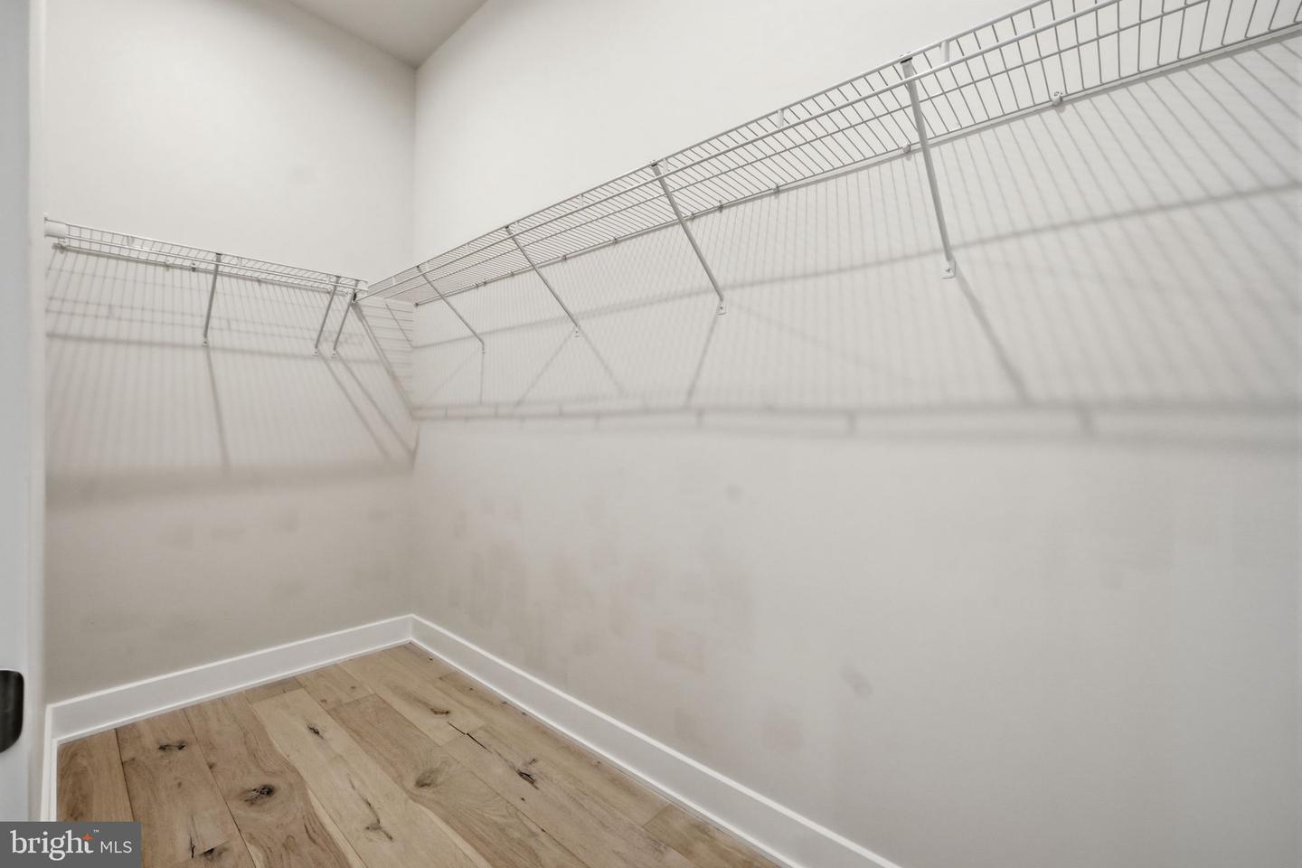 22171 Springside Ter #300 Property Photo 32