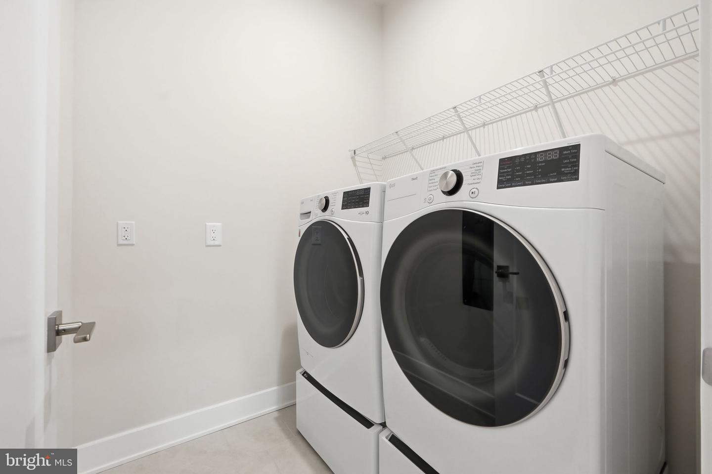 22171 Springside Ter #300 Property Photo 43