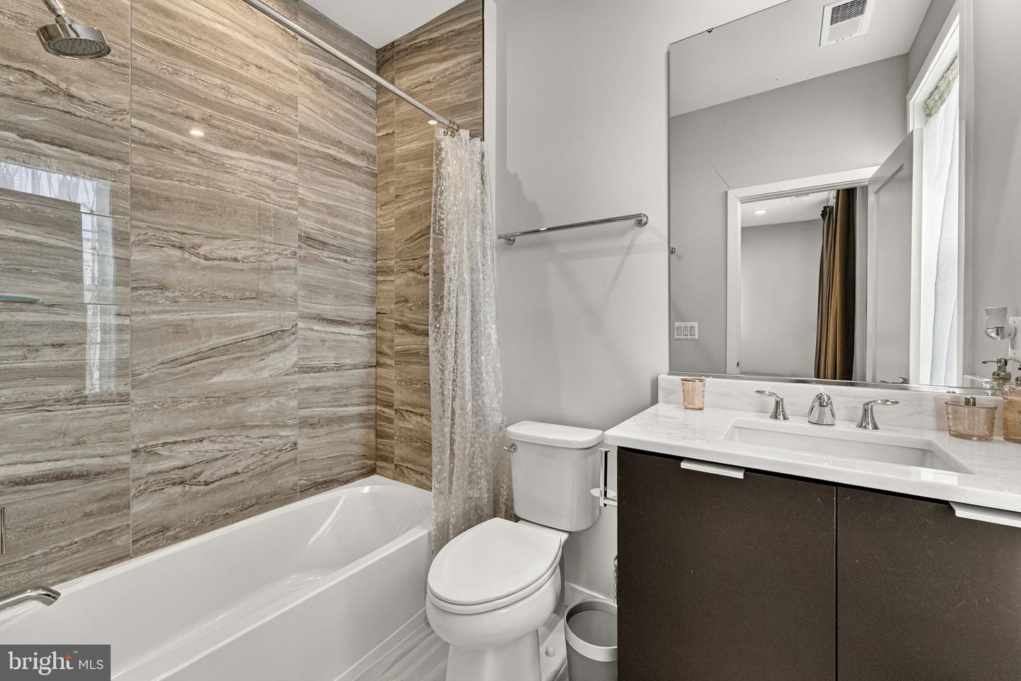 43433 Wilcox Ter Property Photo 56