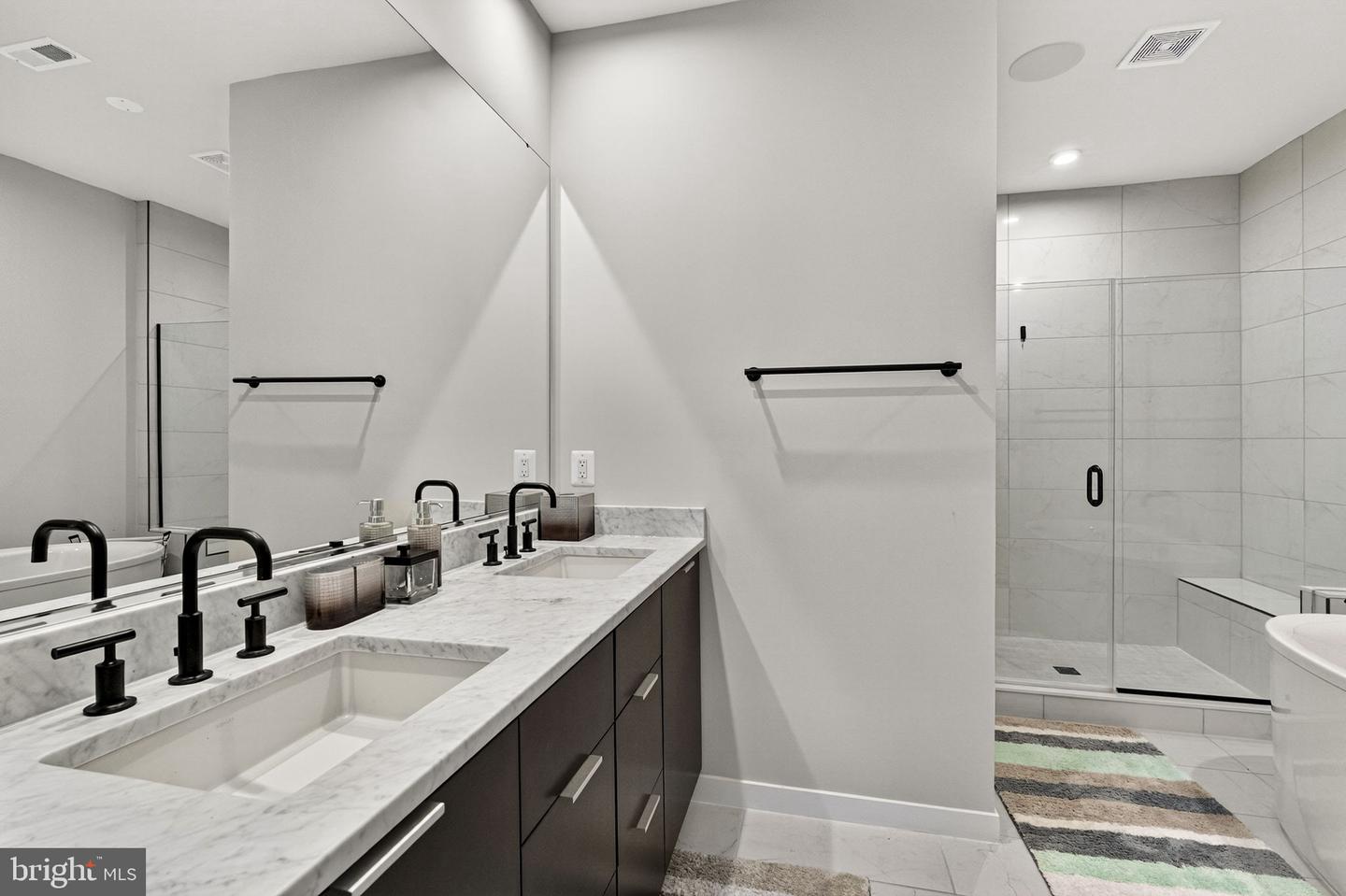 43433 Wilcox Ter Property Photo 67
