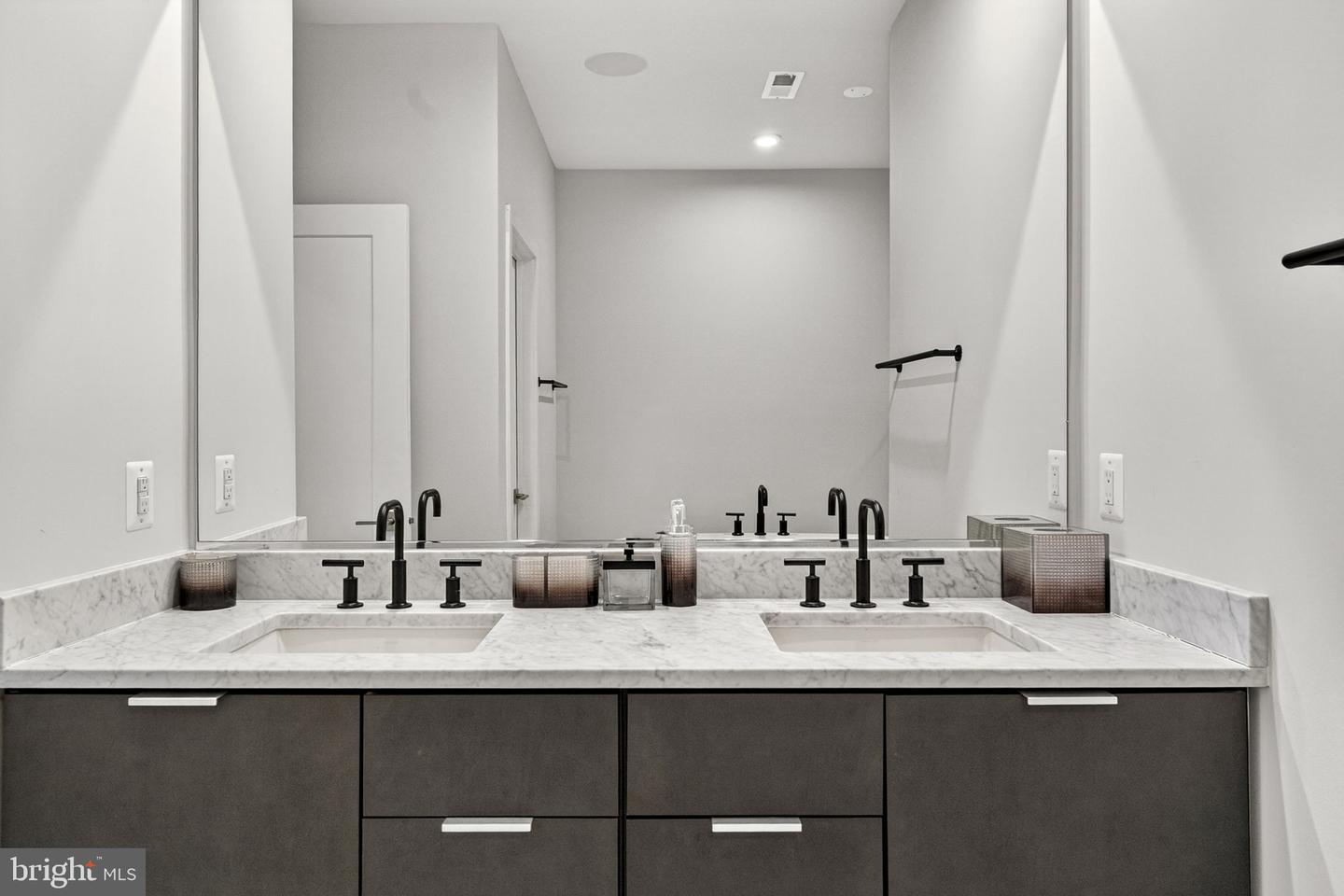 43433 Wilcox Ter Property Photo 71
