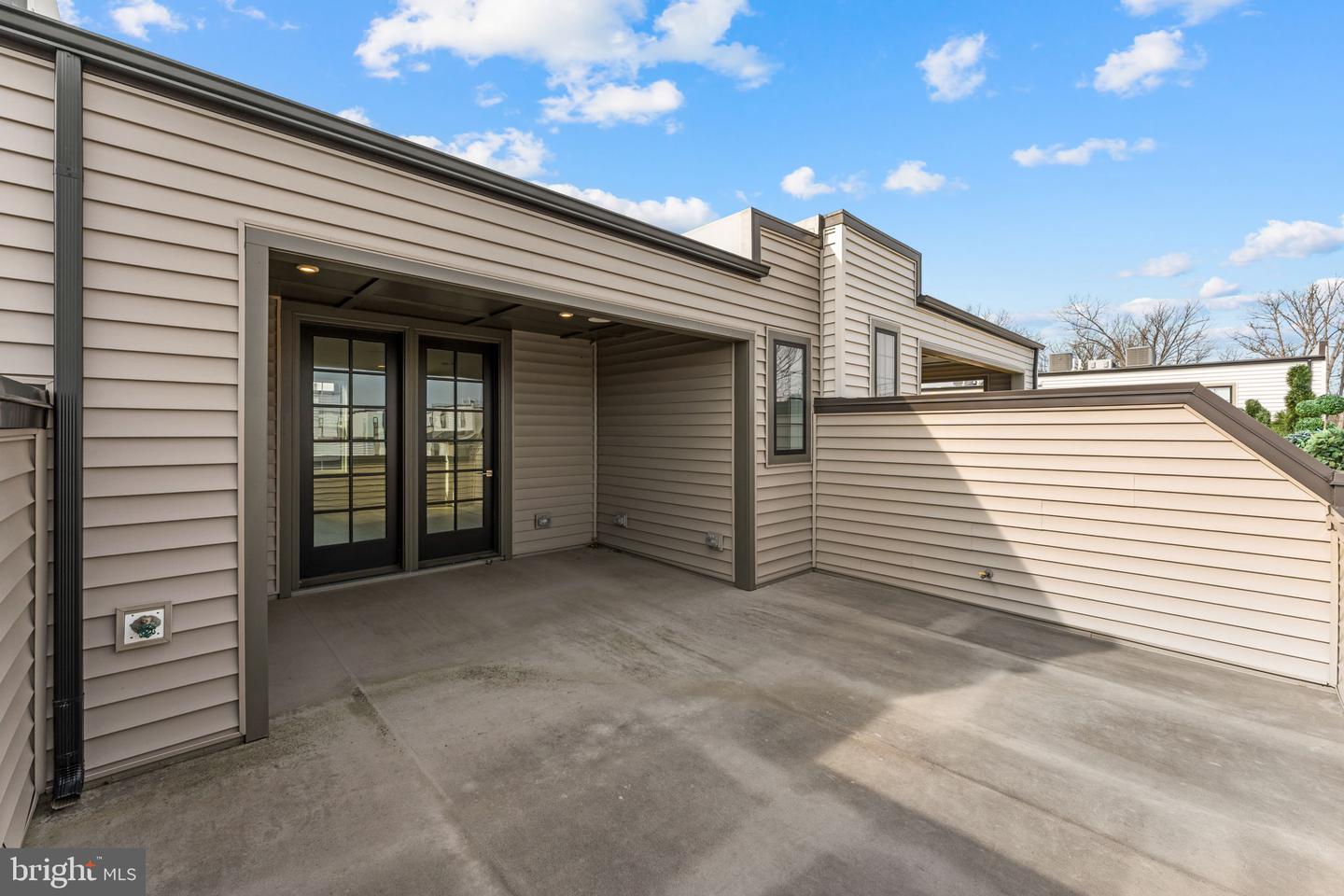 43433 Wilcox Ter Property Photo 88