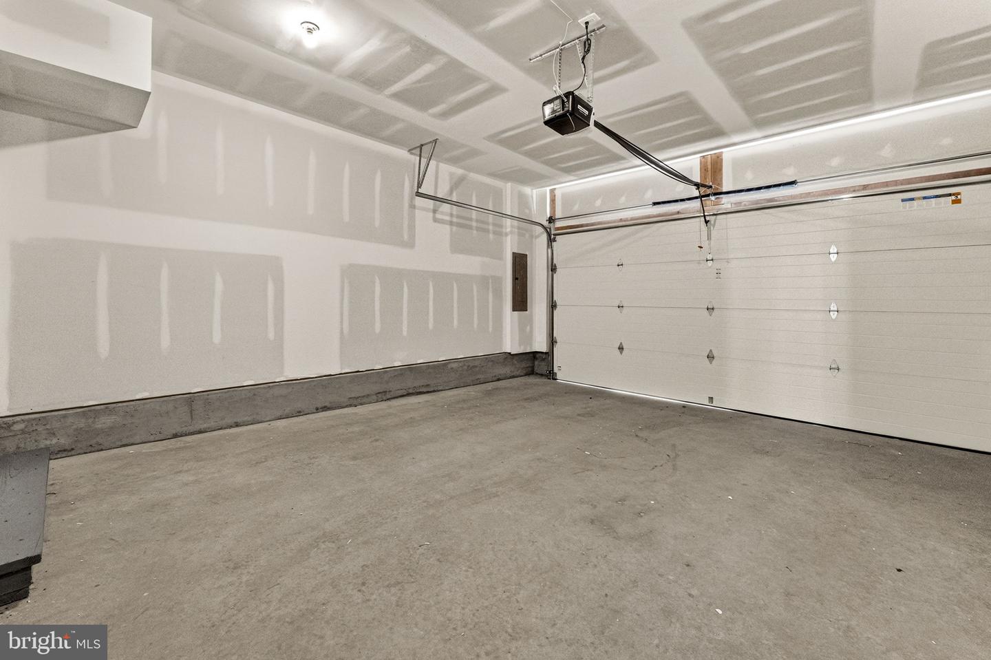 43433 Wilcox Ter Property Photo 93
