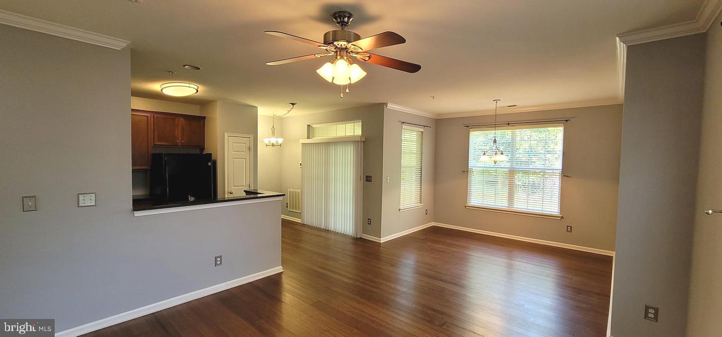 43840 Hickory Corner Ter #114 Property Photo 4