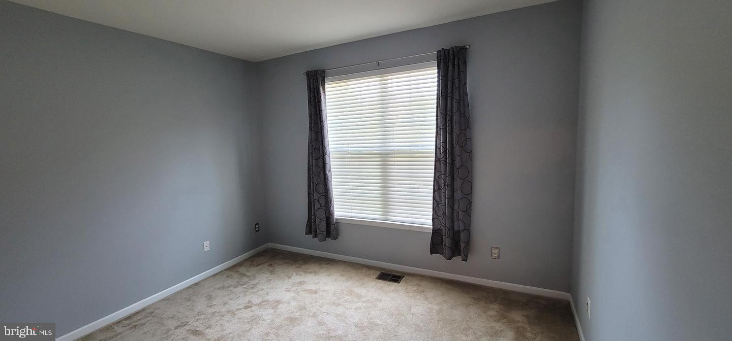 43840 Hickory Corner Ter #114 Property Photo 8