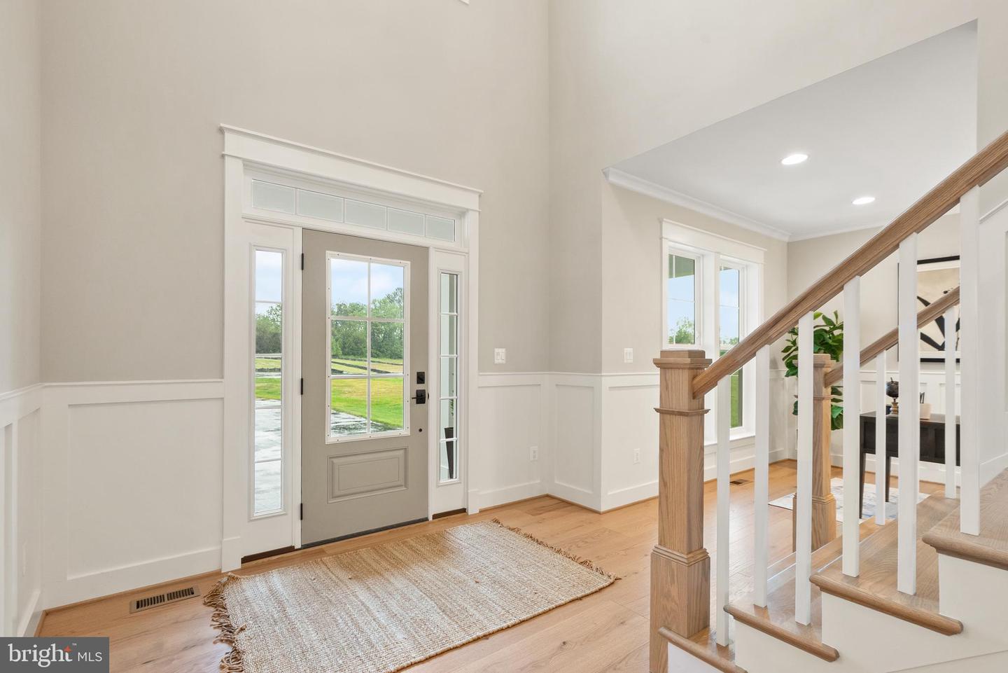 16054 Keymer Hill Ct Property Photo 3