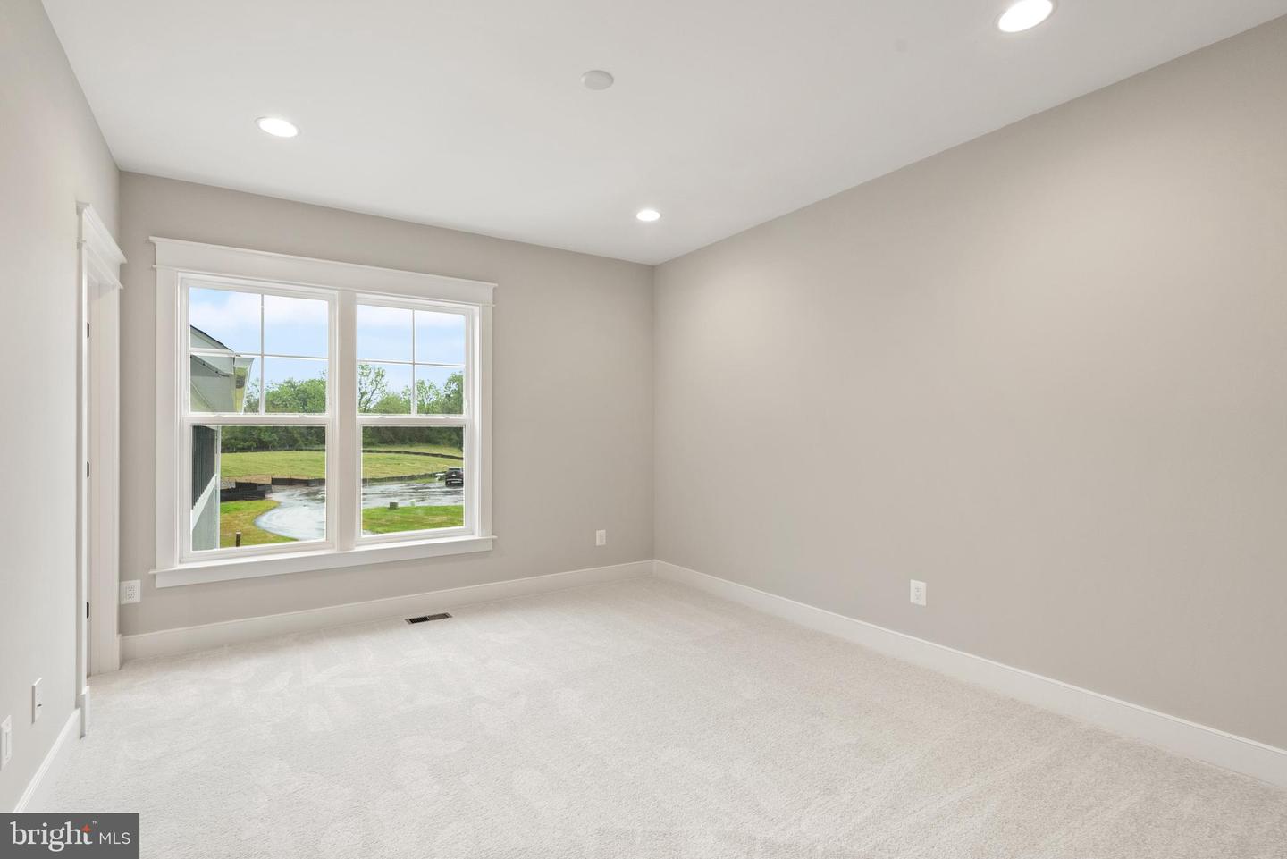 16054 Keymer Hill Ct Property Photo 43