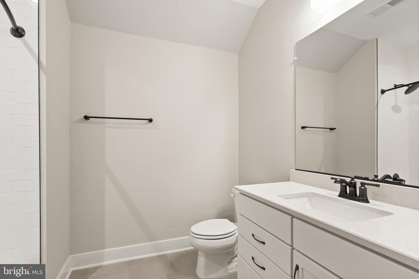 16054 Keymer Hill Ct Property Photo 48