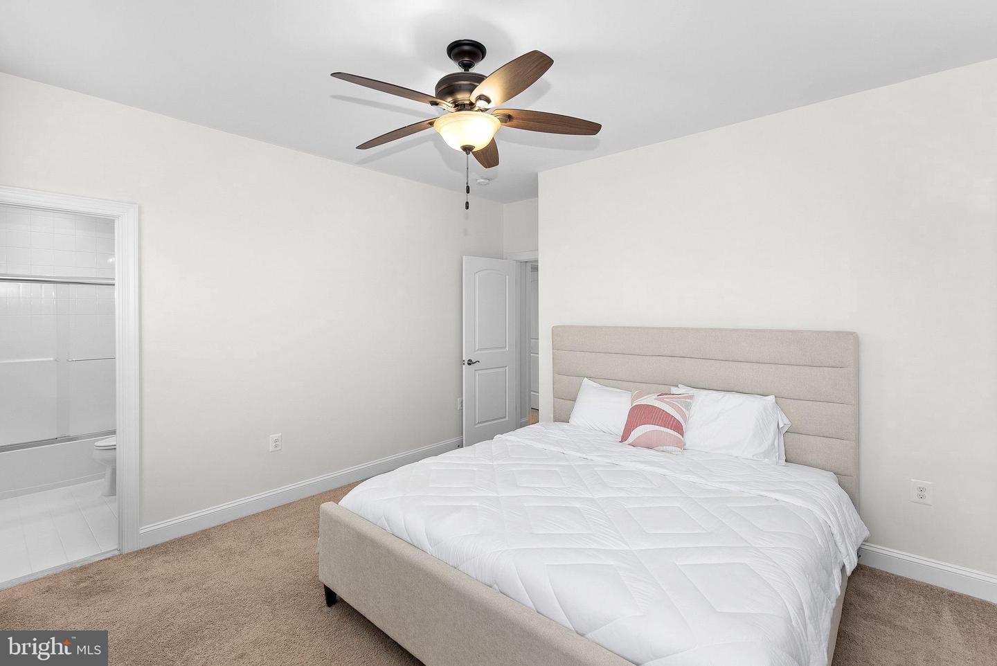 35124 Greyfriar Dr Property Photo 53