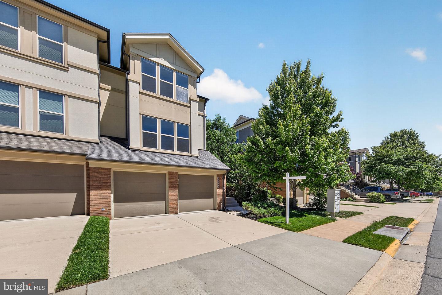 23394 Evening Primrose Property Photo 2