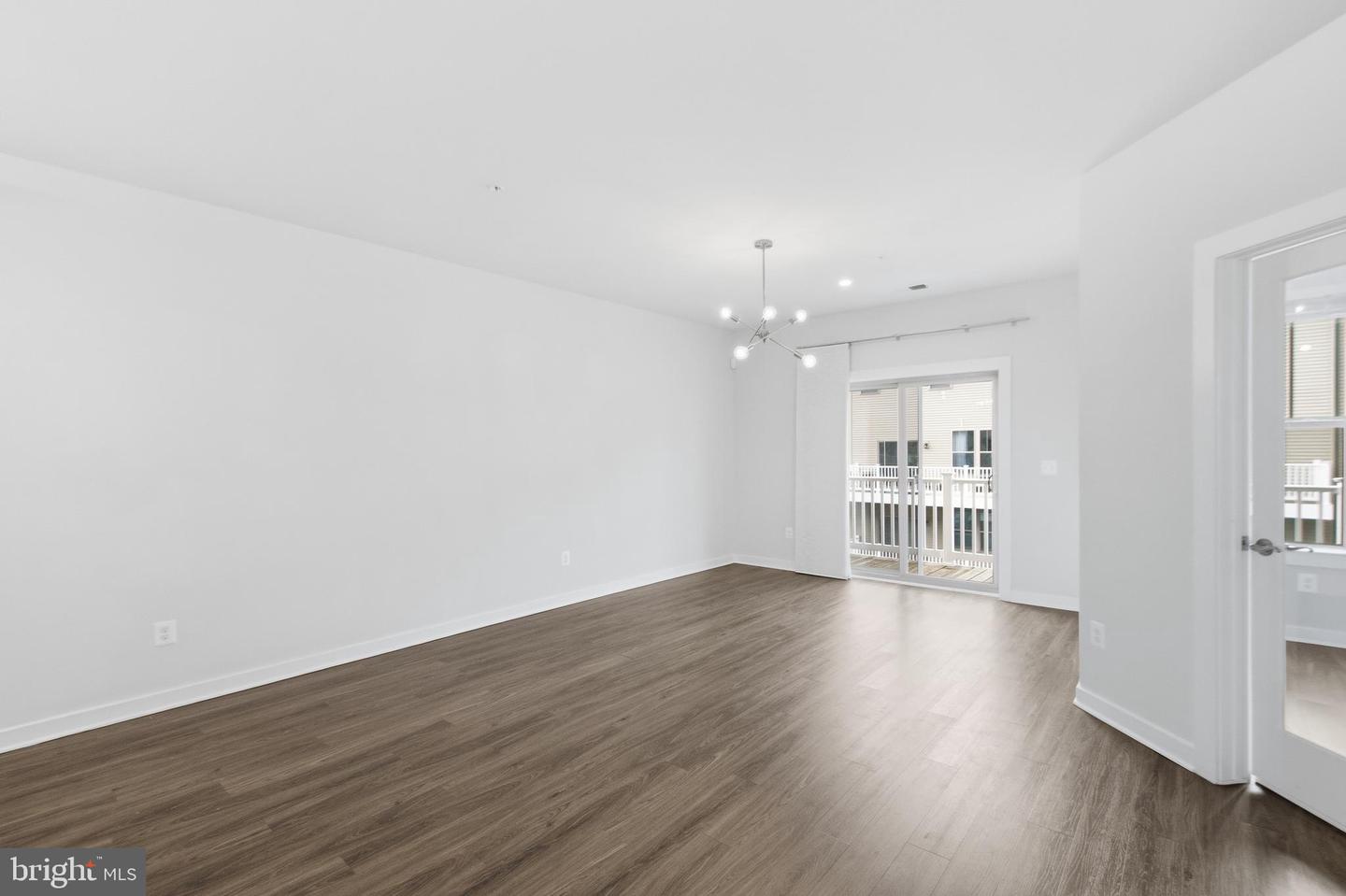 2214 Abboccato Ter Se Property Photo 2