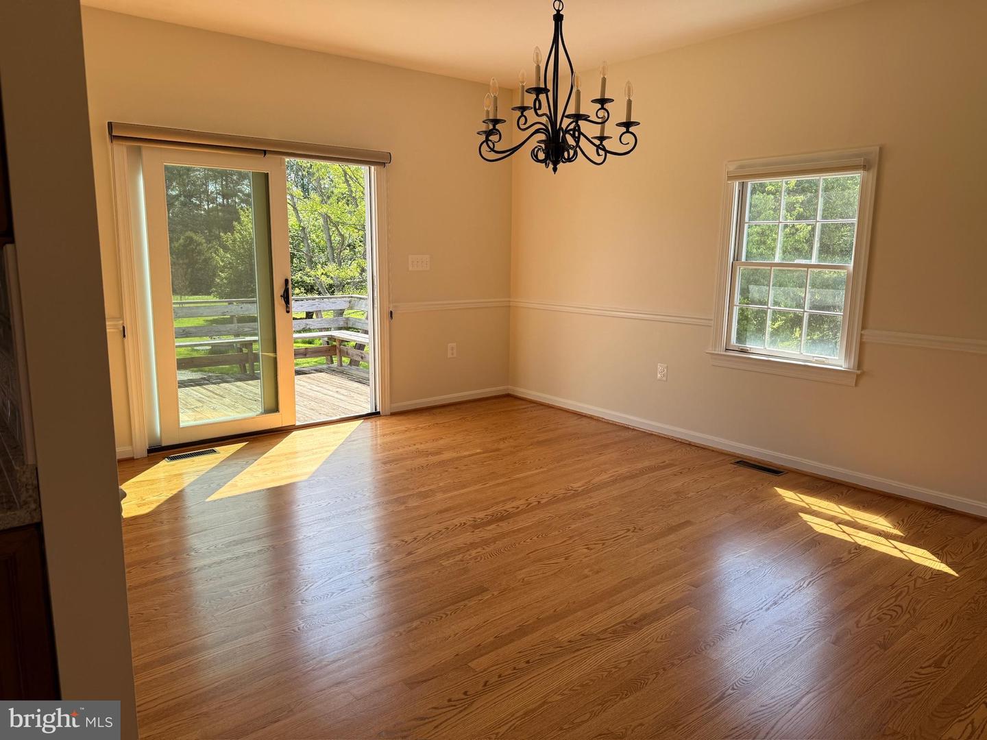 13886 Berlin Tpke #a Property Photo 11