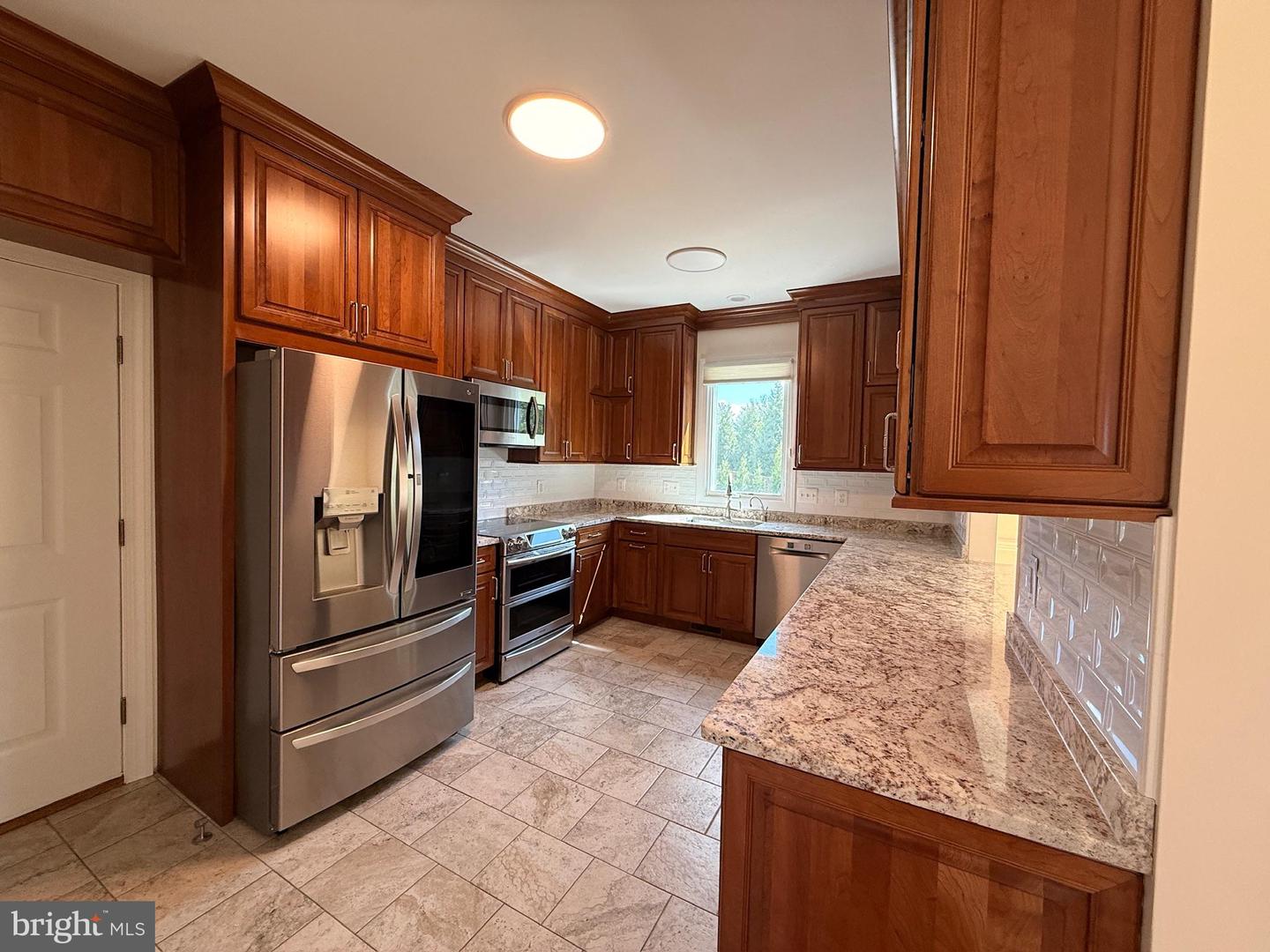 13886 Berlin Tpke #a Property Photo 13
