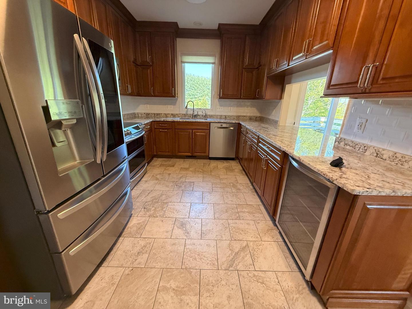 13886 Berlin Tpke #a Property Photo 16