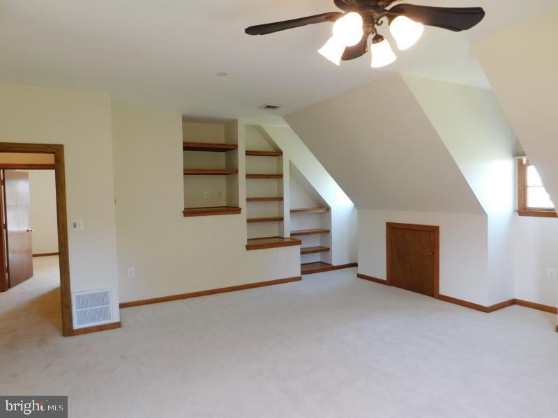 13886 Berlin Tpke #a Property Photo 30