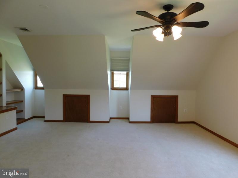 13886 Berlin Tpke #a Property Photo 31