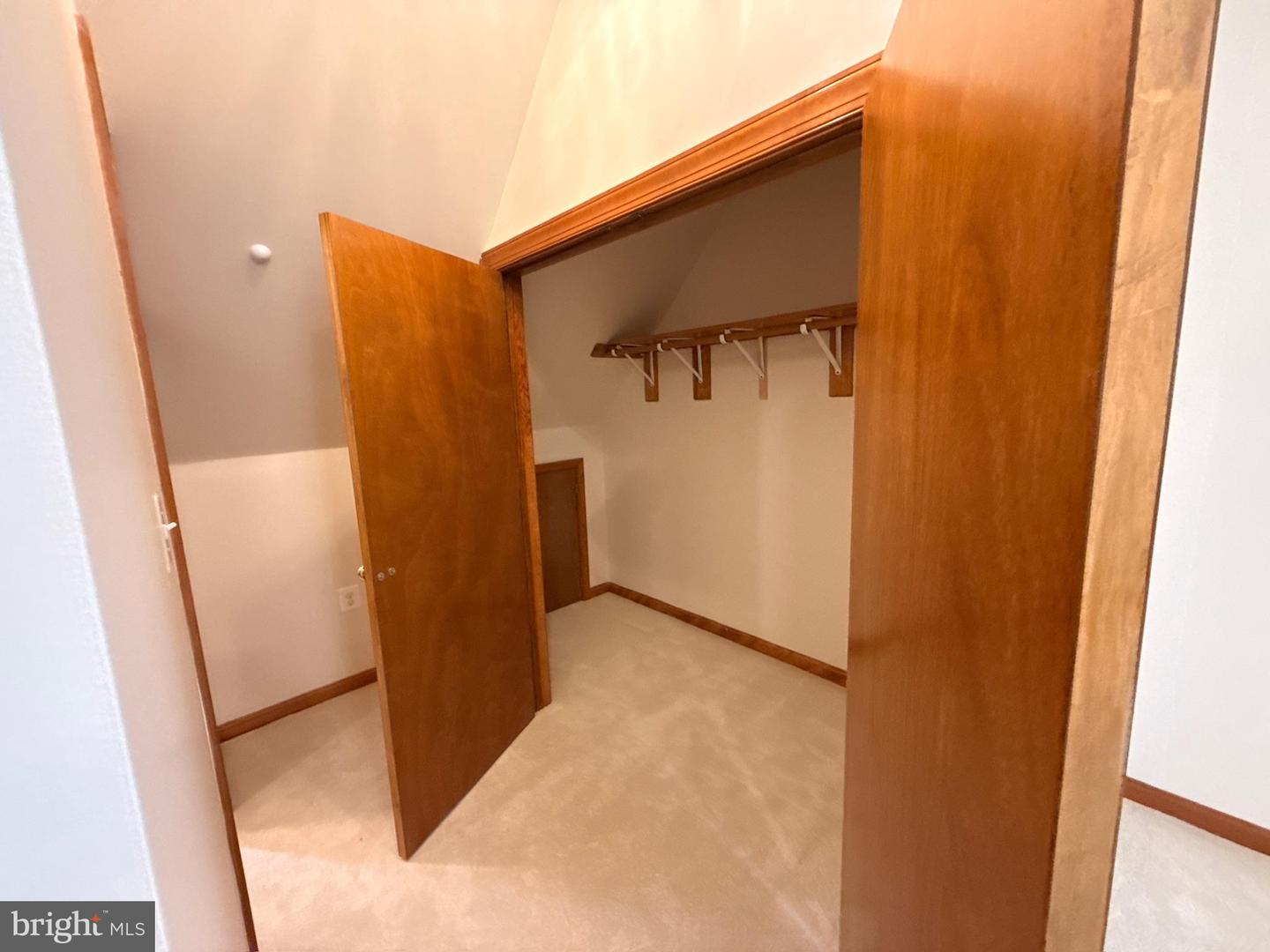 13886 Berlin Tpke #a Property Photo 46