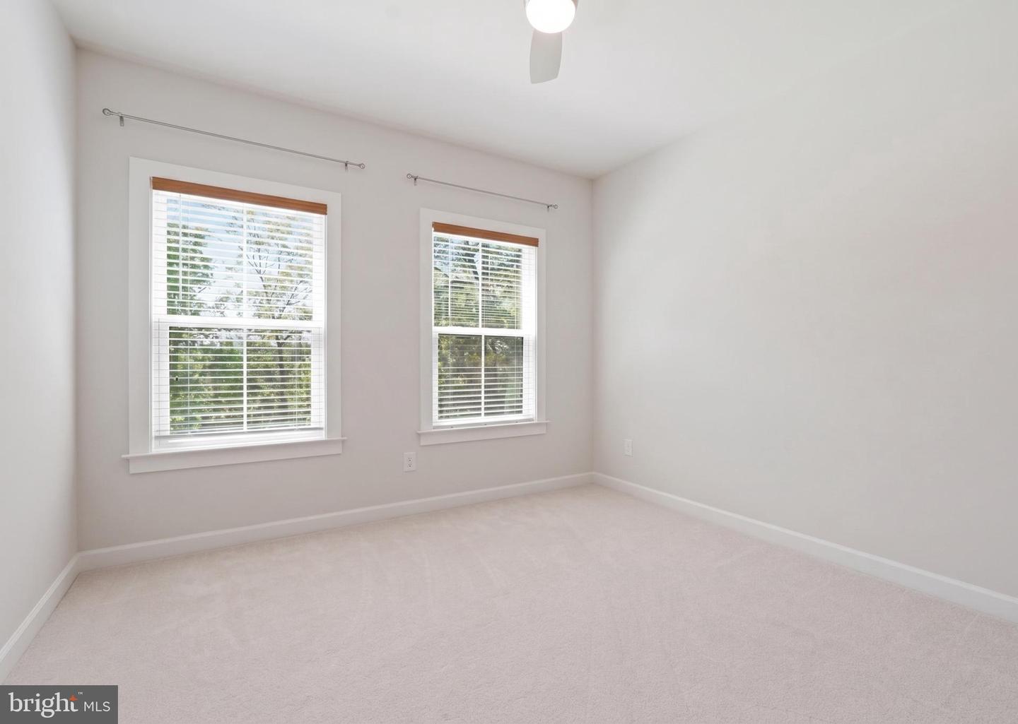 22353 Trailview Crossing Ter Property Photo 14