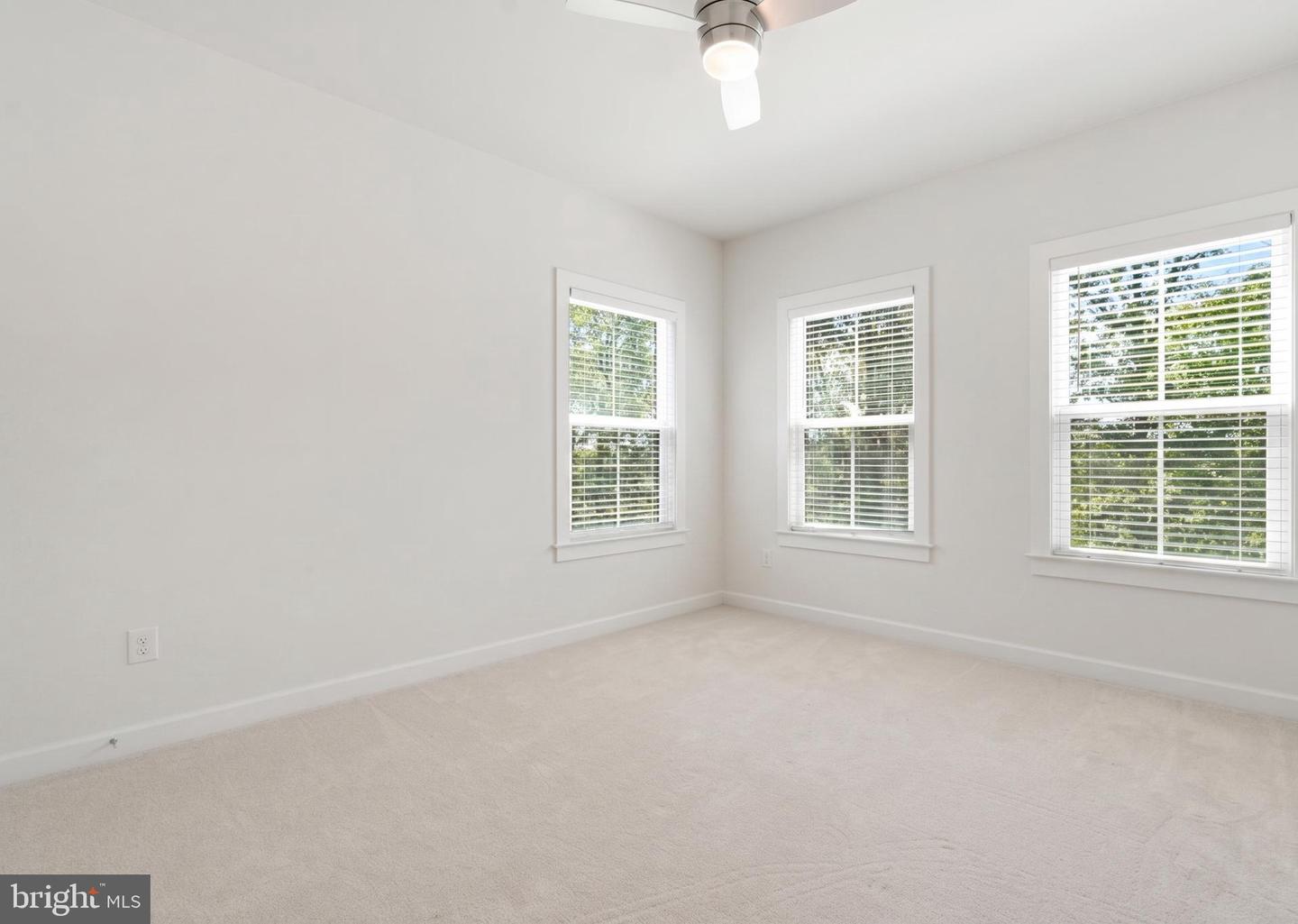 22353 Trailview Crossing Ter Property Photo 15