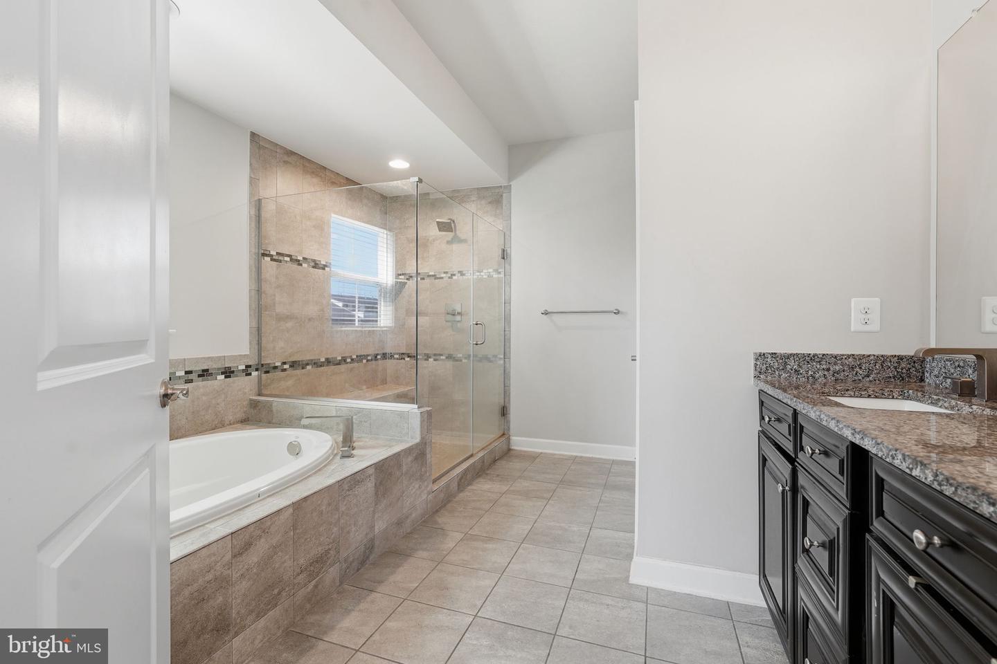 22353 Trailview Crossing Ter Property Photo 24