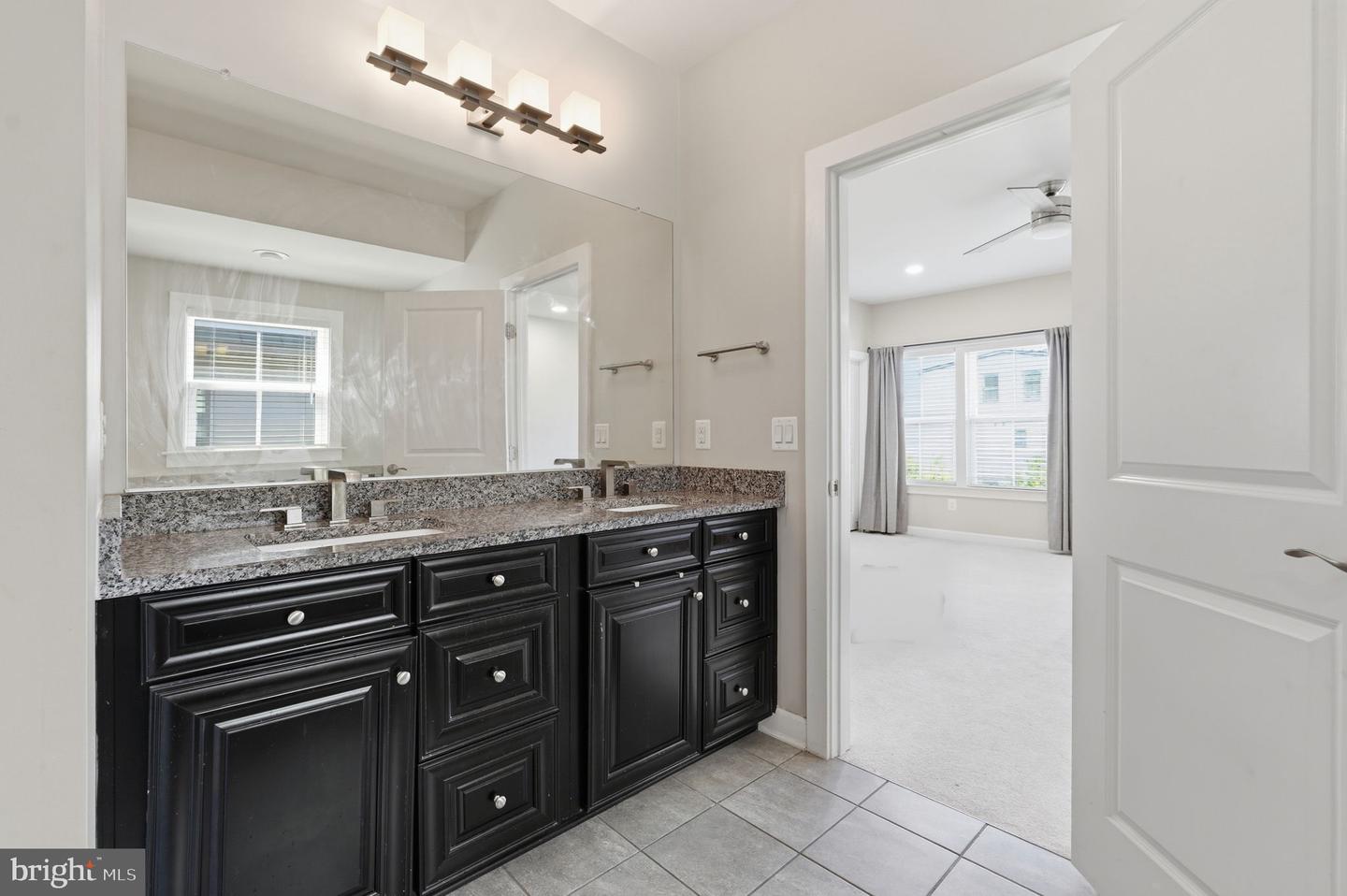 22353 Trailview Crossing Ter Property Photo 25