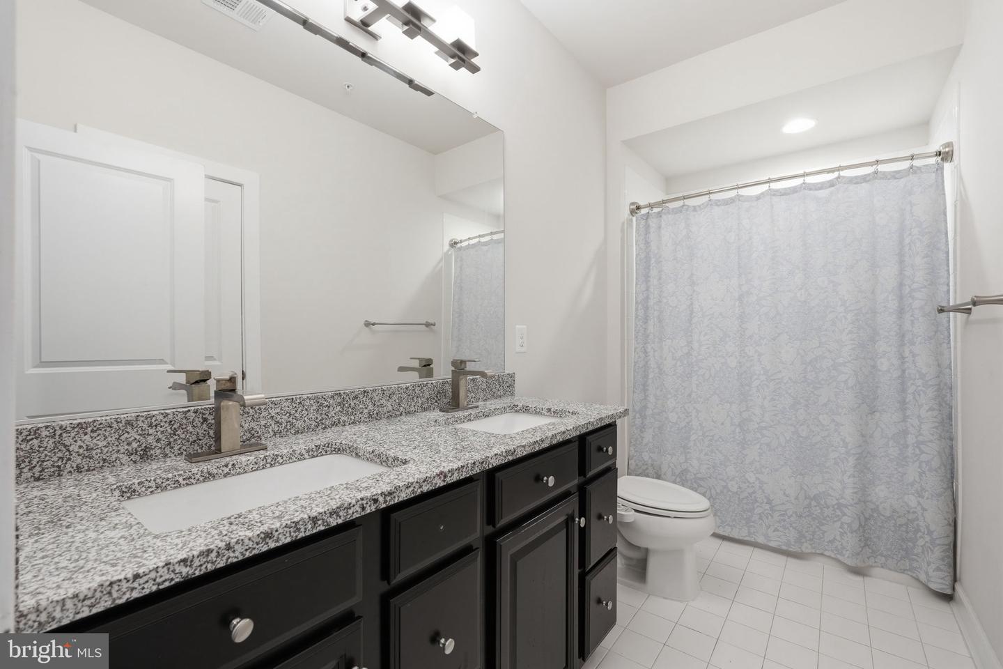 22353 Trailview Crossing Ter Property Photo 26