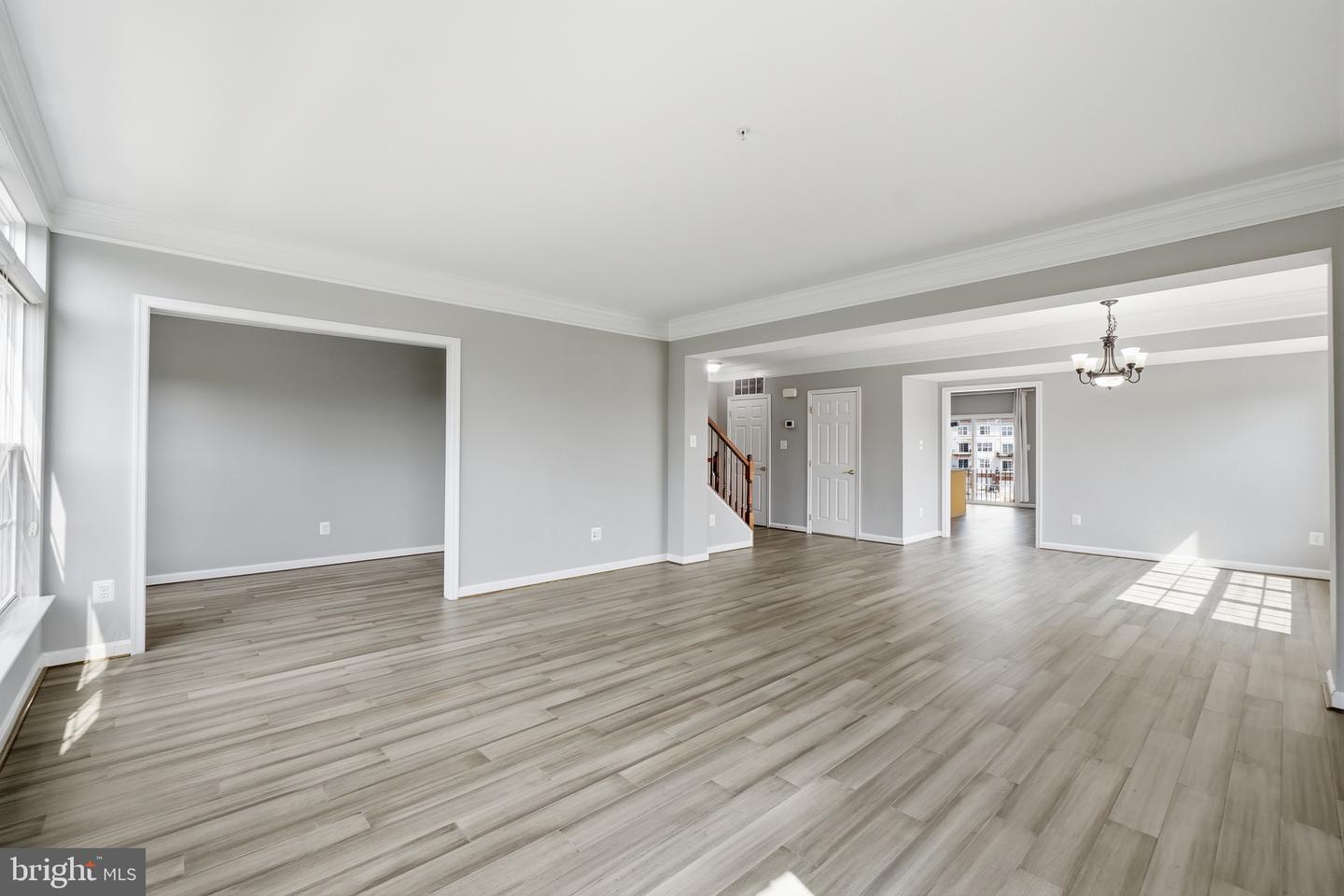 43523 Mahala St Property Photo 6