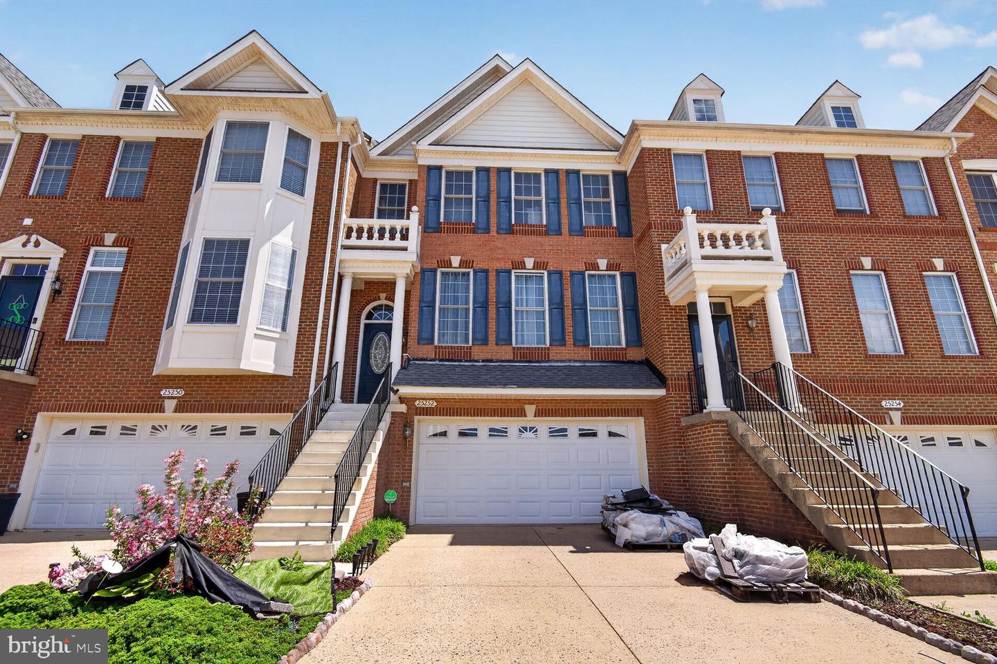 25252 LYON TER Property Photo 1