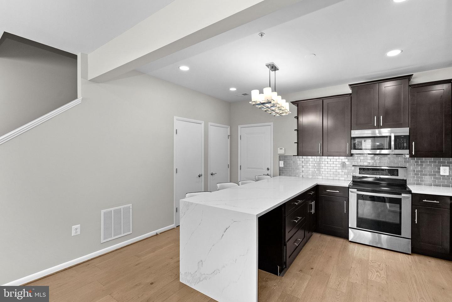 20567 Milbridge Ter Property Photo 15