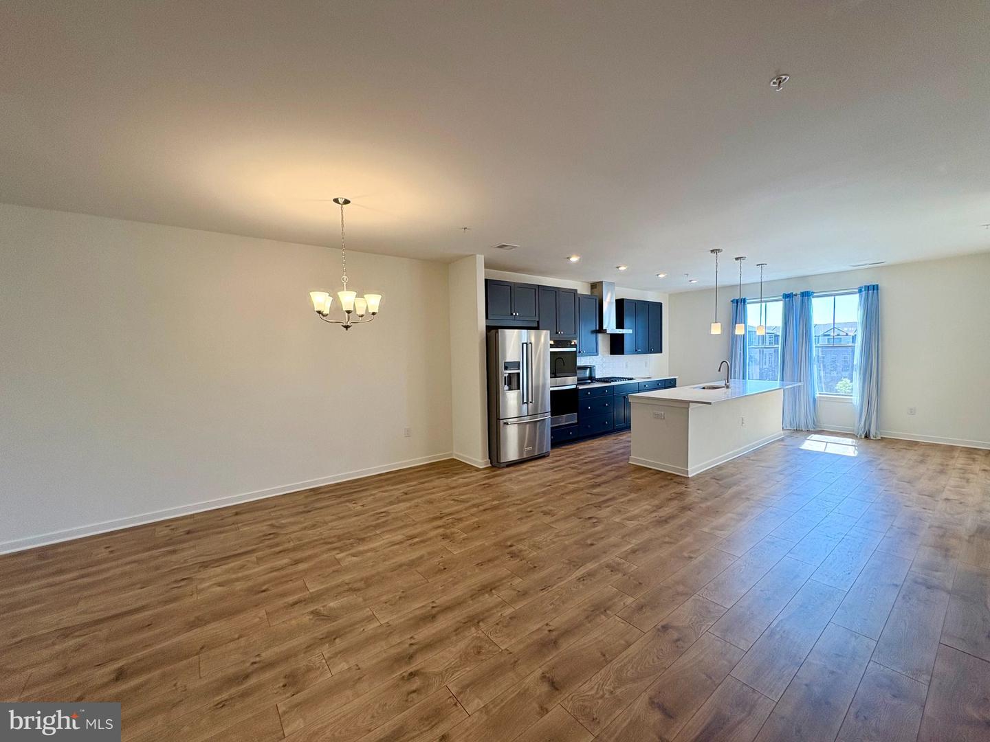 45948 Swallow Ter Property Photo 6