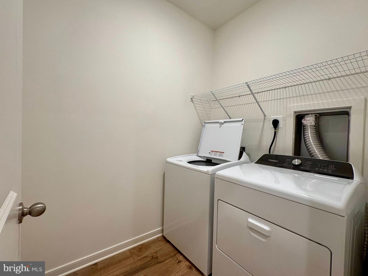 45948 Swallow Ter Property Photo 23