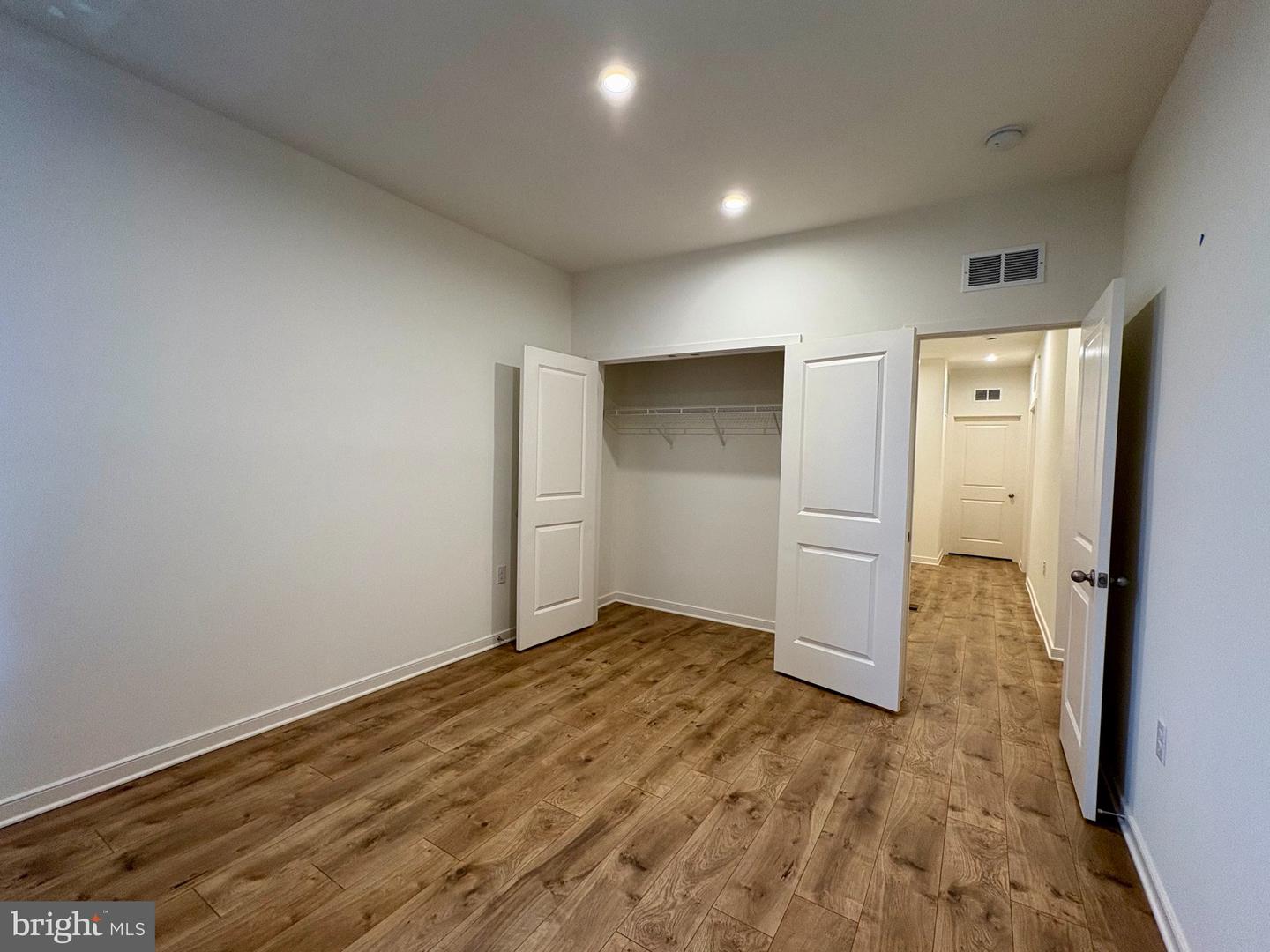 45948 Swallow Ter Property Photo 25