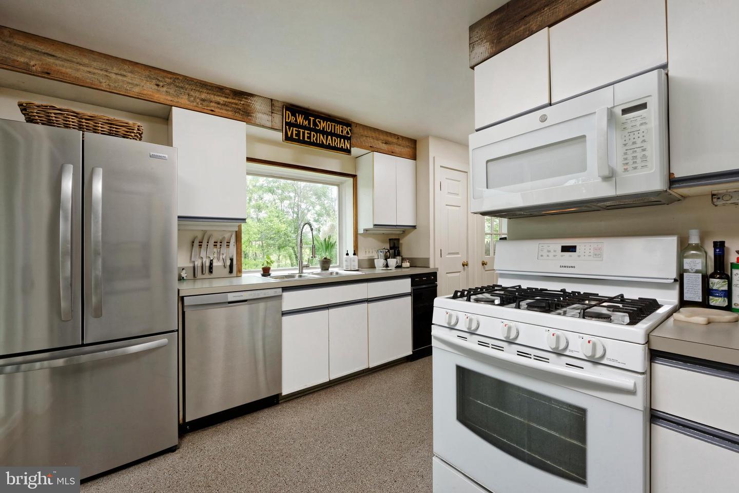 33195 Millville Rd Property Photo 11