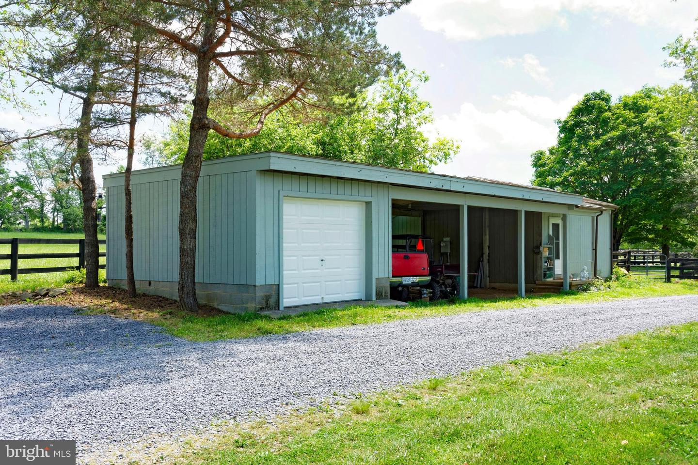 33195 Millville Rd Property Photo 35