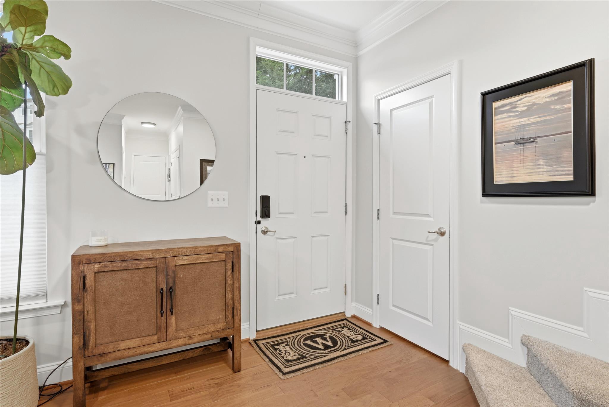 402 Haupt Sq Se Property Photo 5