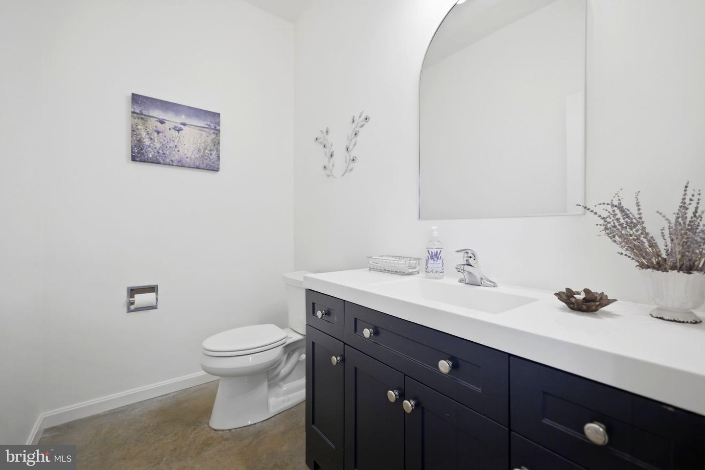40817 Browns Ln Property Photo 52
