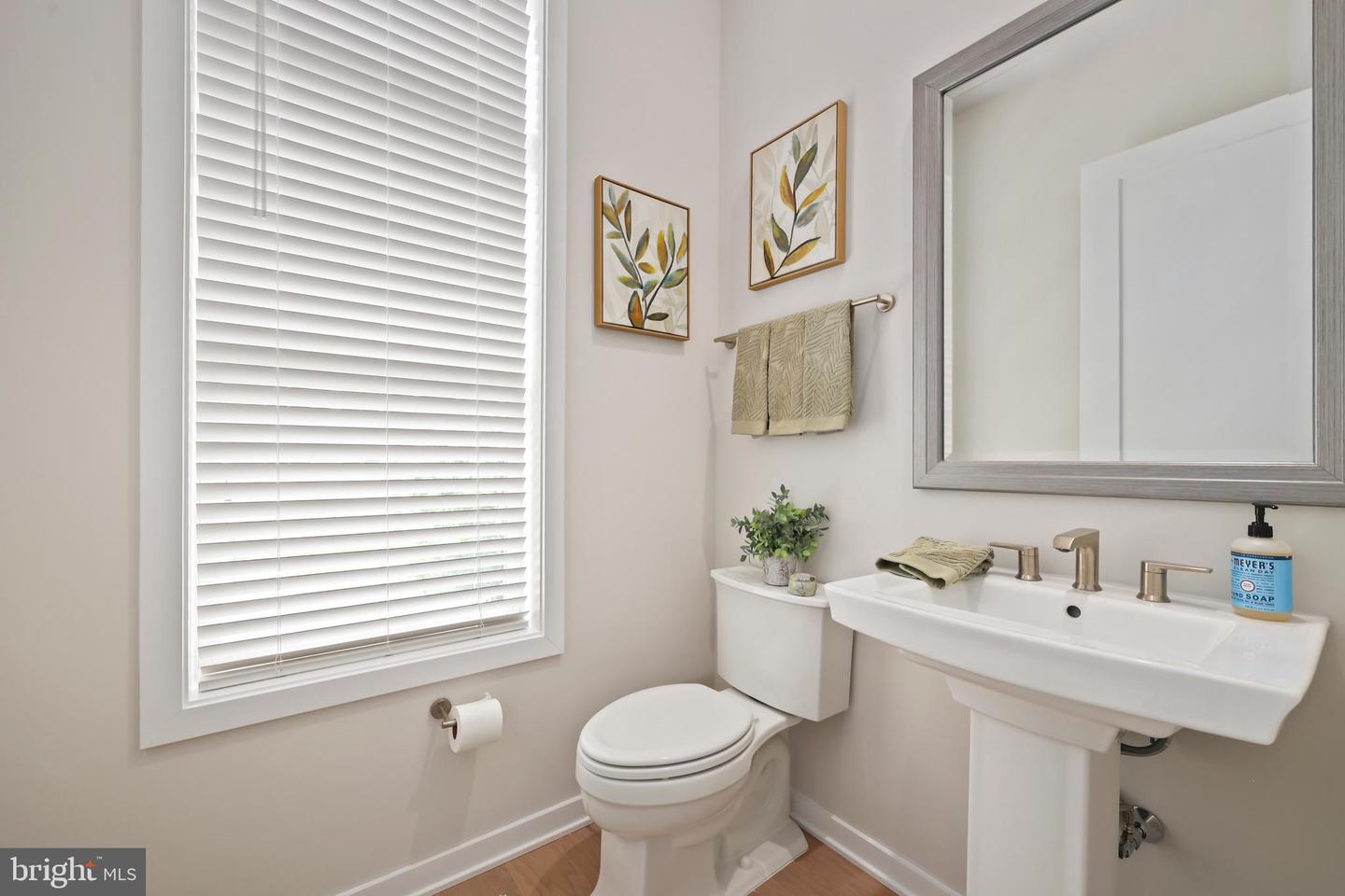 43909 Evelyn Path Ter Property Photo 21