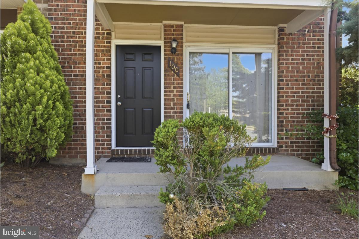100 Marcum Ct Property Photo 3
