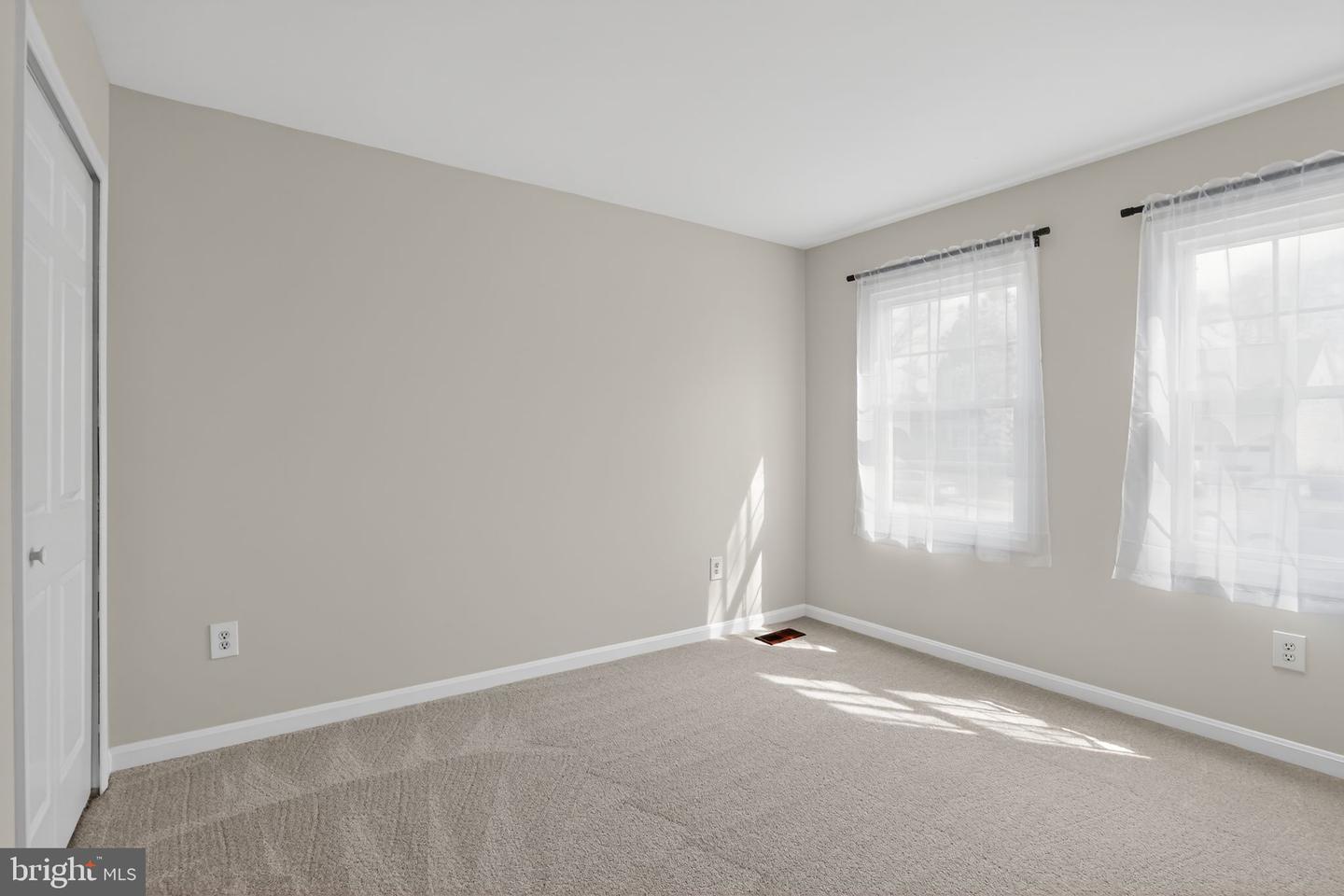 306 Lounsbury Ct Ne Property Photo 27