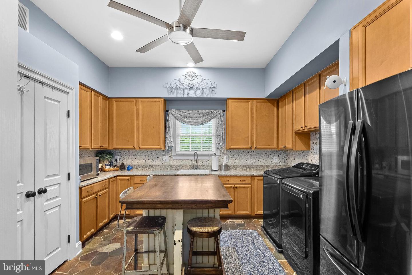 20319 Tanager Pl Property Photo 40