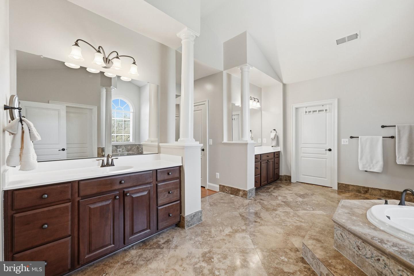 20319 Tanager Pl Property Photo 47