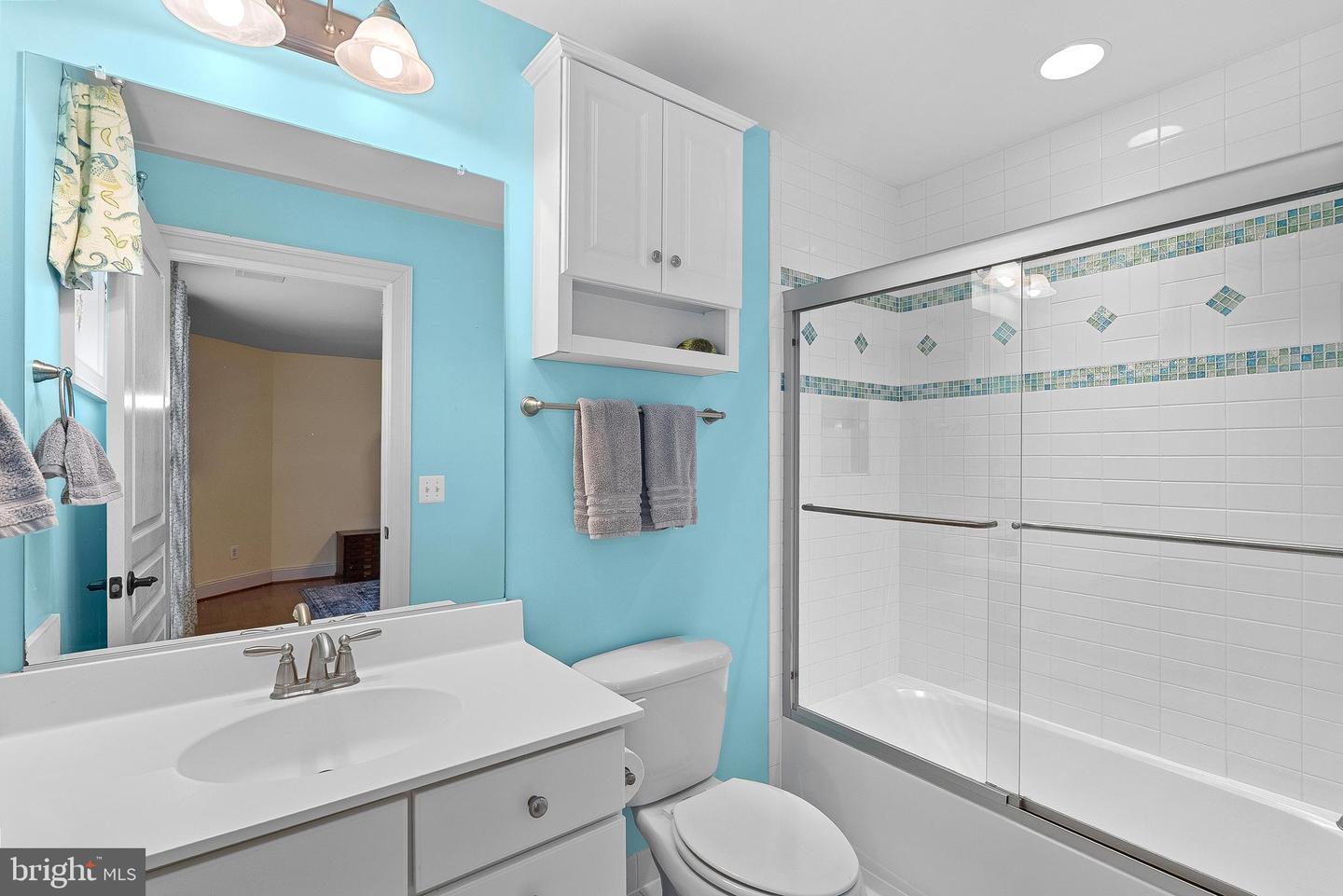 20319 Tanager Pl Property Photo 59